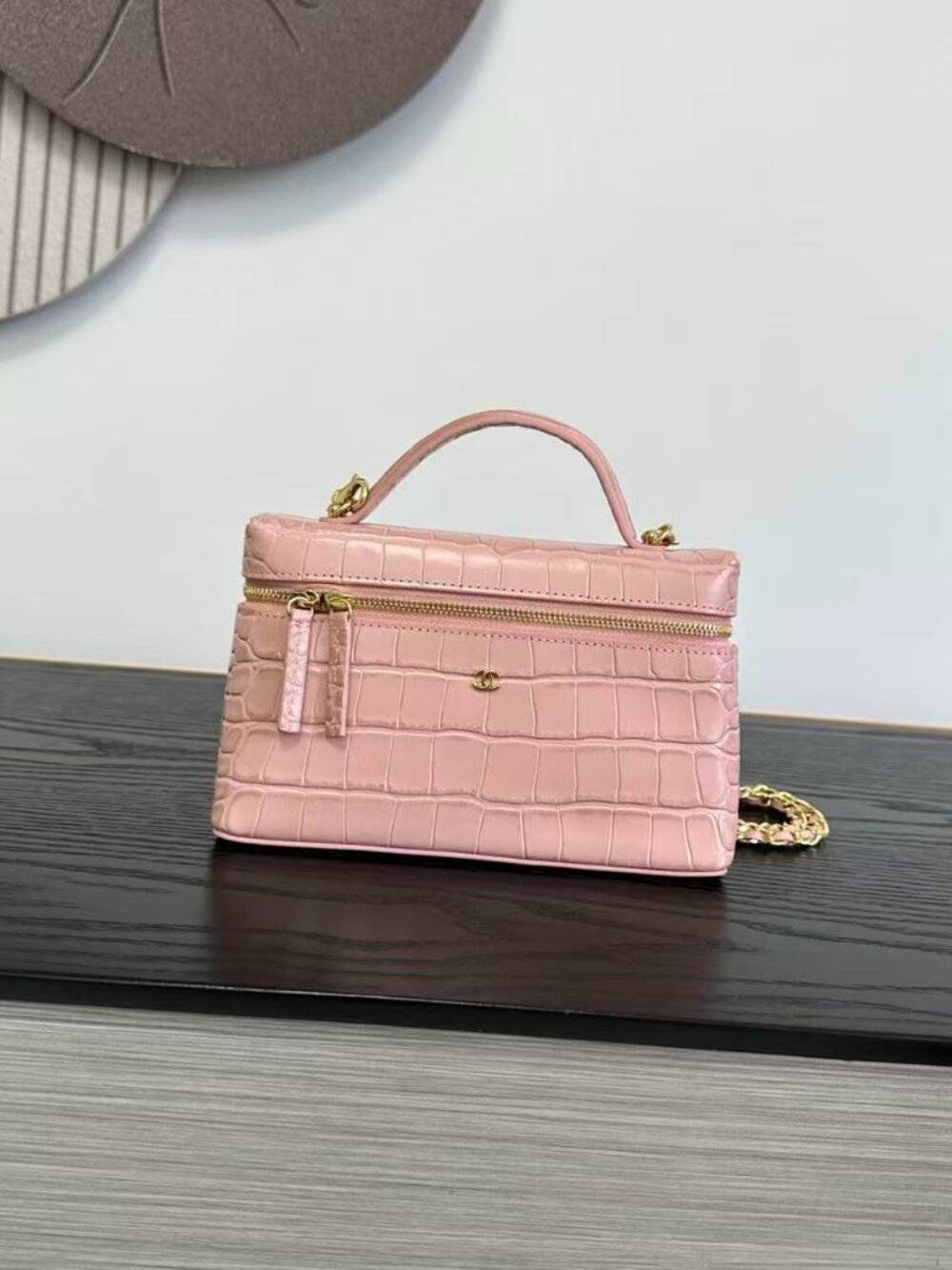 Classic CHANEL   bag: A Stylish and Versatile Choice for Elegance